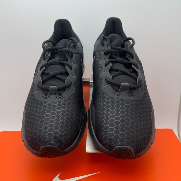 Nike Women's Legend Essential 2 Training Shoe - Picture 5 of 6